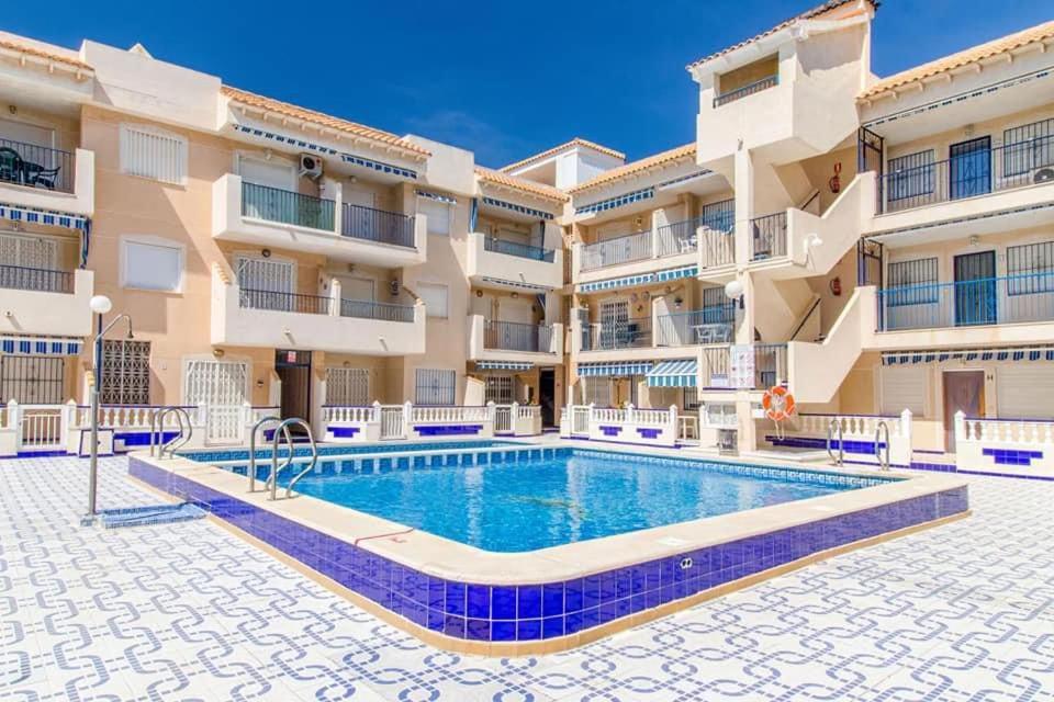Raxi Leilighet Torrevieja Eksteriør bilde